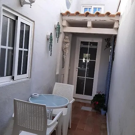 Tradicional Algarvian House Feriehus Albufeira